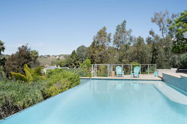 3251 Piragua Street, Carlsbad CA: https://media.crmls.org/mediaz/297fdb2f-7549-4926-b3e5-67c9cff8b619.jpg