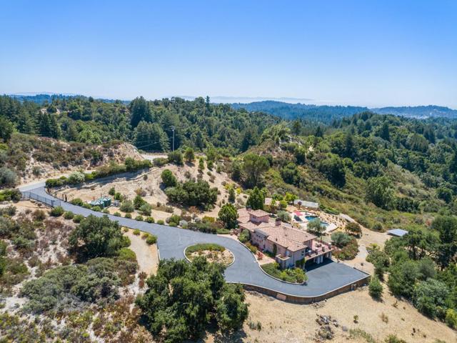 2053 Weston Road, Scotts Valley CA: https://media.crmls.org/mediaz/298098b2-ad61-4d6e-91c6-91c81d676f86.jpg