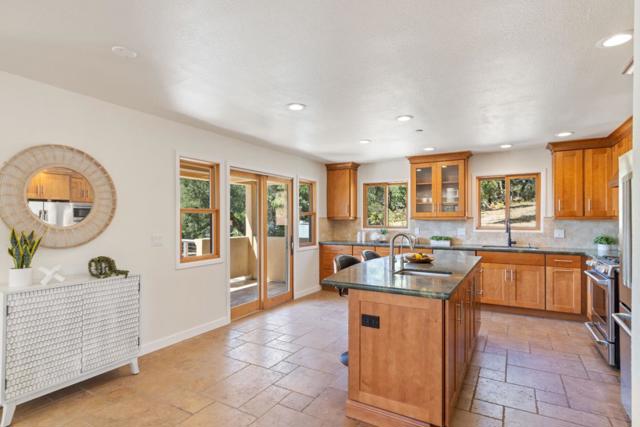 10200 West Drive, Felton CA: https://media.crmls.org/mediaz/2980f3bf-60d2-4319-a27a-72c16be668a5.jpg