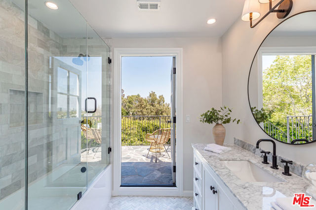 1756 Correa Way, Los Angeles CA: https://media.crmls.org/mediaz/2981e0bb-4af3-43aa-b652-286dfb8c8d92.jpg