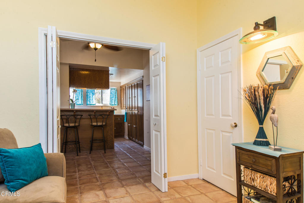 MLS #V1-28437 image #9