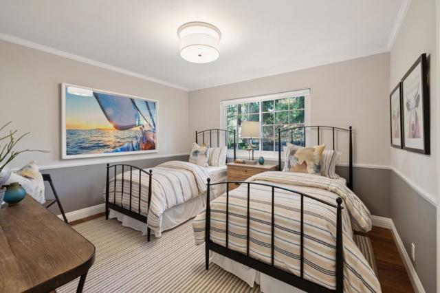 1 Hampton Court, Los Altos CA: https://media.crmls.org/mediaz/29826a1b-d655-4e08-87c2-29e64cc7f7b4.jpg