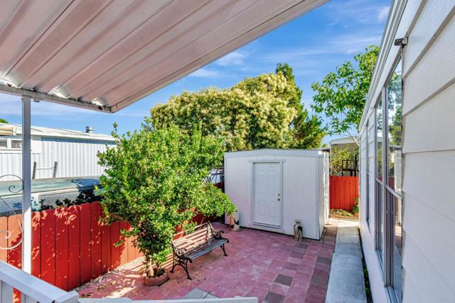 316 Los Encinos St, San Jose CA: https://media.crmls.org/mediaz/29827380-6bcb-4280-8d9b-9ea06693ee1b.jpg