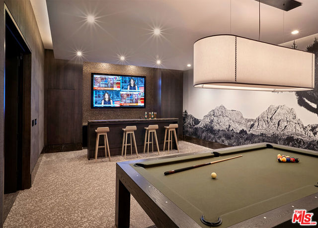 10000 Santa Monica Boulevard, Los Angeles CA: https://media.crmls.org/mediaz/298302f2-a951-479e-99b3-7138f450b1c4.jpg