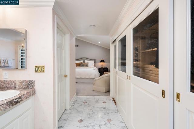 131 Shoshone Court, Danville CA: https://media.crmls.org/mediaz/29830e69-493a-48d6-a10d-fad853f49acc.jpg
