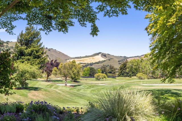 9546 Maple Court, Carmel CA: https://media.crmls.org/mediaz/29841fc5-5575-46d2-9d02-cb5a1730a7a4.jpg
