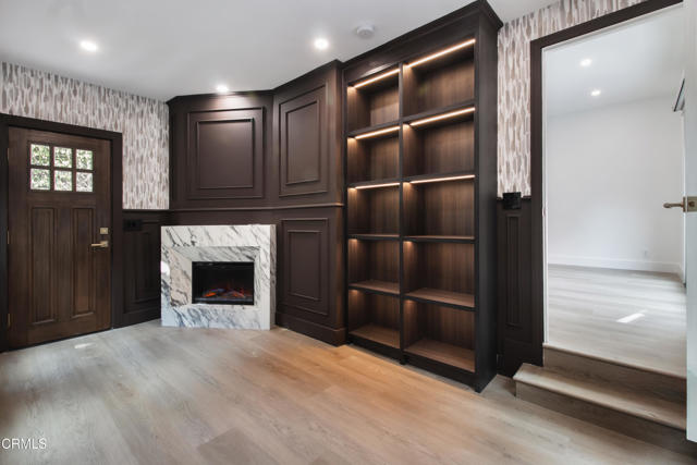 Detail Gallery Image 3 of 26 For 1722 N Vista Street St, Los Angeles,  CA 90046 - 4 Beds | 4 Baths