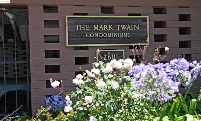 2601 College Ave, Berkeley CA: https://media.crmls.org/mediaz/29863a02-39f1-405e-9800-e6e758d423bd.jpg