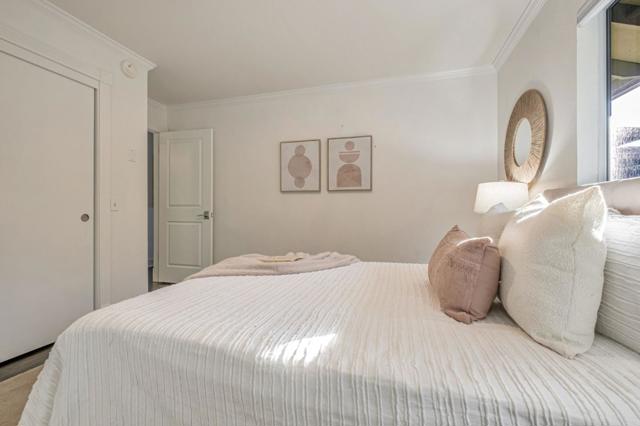 24705 Spanish Oaks Road, Los Gatos CA: https://media.crmls.org/mediaz/2986e667-a0dd-4a30-89c2-158981686d5f.jpg