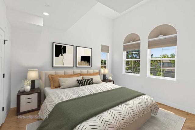 777 Walnut Street, San Carlos CA: https://media.crmls.org/mediaz/2986f26a-f669-4477-99df-9f7ebb215797.jpg