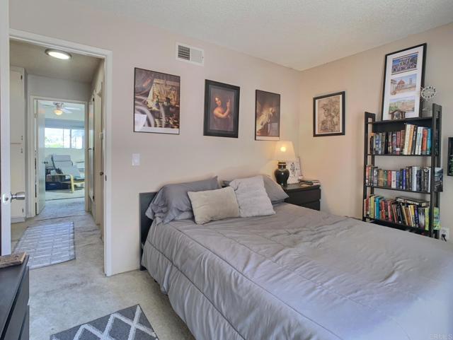 12553 Mapleview Street, Lakeside CA: https://media.crmls.org/mediaz/29873dc7-8e91-417a-94ff-7c5c1fb76a20.jpg