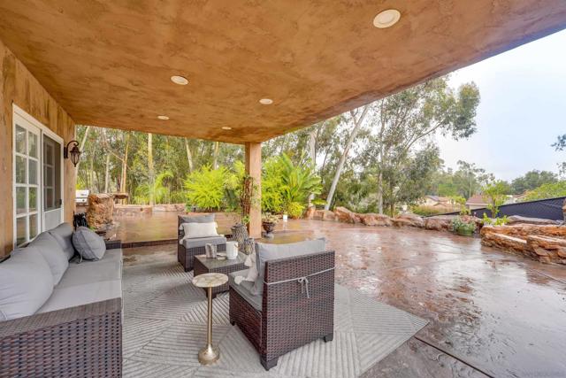 Image 30 of 33 For 11695 Scripps Lake Drive