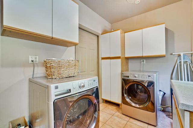 18640 Sandy Road, Castro Valley CA: https://media.crmls.org/mediaz/2987f4a6-54ce-4e6c-b671-f56a42ca806d.jpg