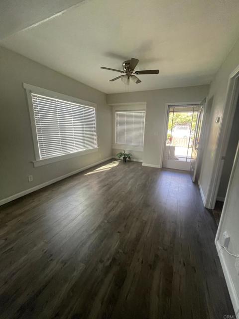 Detail Gallery Image 2 of 10 For 4117 Jamul Ave, San Diego,  CA 92113 - 3 Beds | 2 Baths