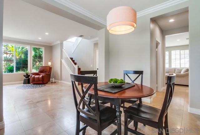 425 Camino Hermoso, San Marcos CA: https://media.crmls.org/mediaz/298986f9-d95e-4cfe-b54c-229ce11c38f6.jpg