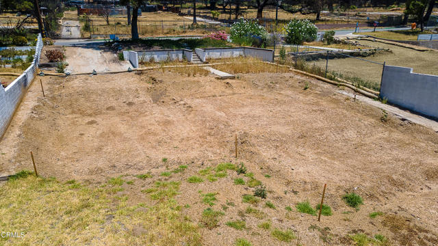 192 Wapello Street, Altadena CA: https://media.crmls.org/mediaz/2989d080-48a8-44ba-94a4-3eaec3de1222.jpg