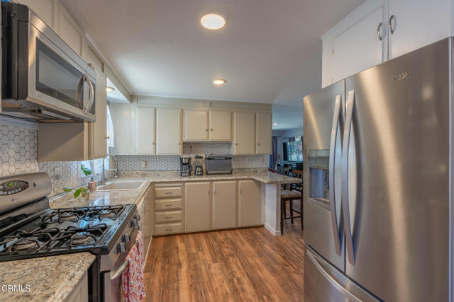 Detail Gallery Image 4 of 18 For 32850 Mill Creek Dr #23,  Fort Bragg,  CA 95437 - 3 Beds | 2 Baths