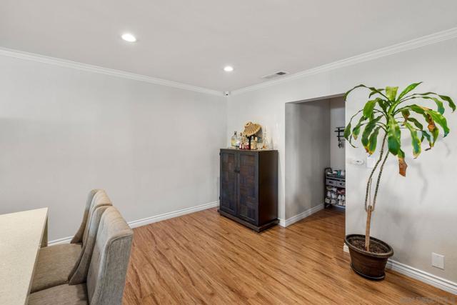 127 Warner Street, Oceanside CA: https://media.crmls.org/mediaz/298c6e36-01b3-4f3f-9a45-690e2a47c334.jpg