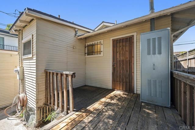 2227 Wightman Street, San Diego CA: https://media.crmls.org/mediaz/298c8e27-6aca-44c9-88e9-81b875c7cef9.jpg