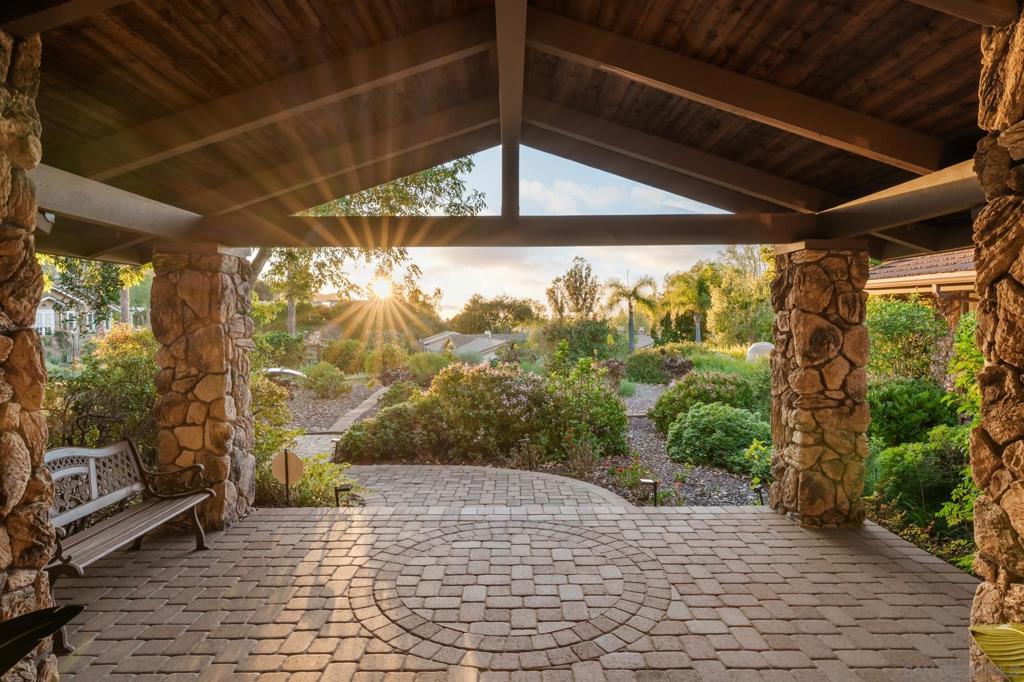 15943 Ranch Hollow Rd - photo 2