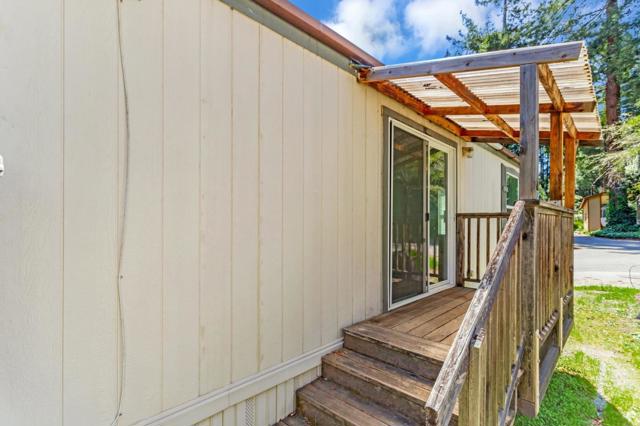 265 Brown Gables Road, Ben Lomond CA: https://media.crmls.org/mediaz/298d242a-4f36-4e51-8240-36738e815fe5.jpg