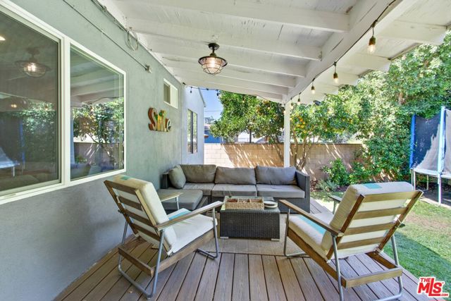 5732 Tobias Avenue photo 3