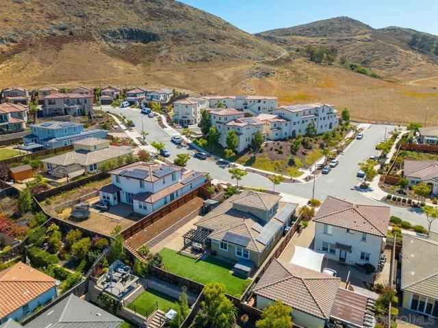 3190 Violet St, San Luis Obispo CA: https://media.crmls.org/mediaz/298e8921-bbc7-4f0f-84c1-29c17148acc0.jpg