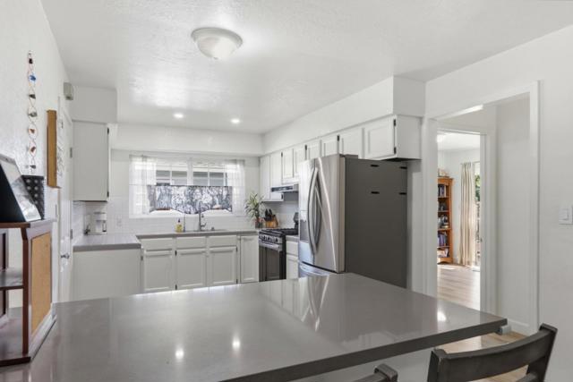 888 Corlista Drive, San Jose CA: https://media.crmls.org/mediaz/298f0376-9cca-4f32-a7c0-8fc4a36b5289.jpg