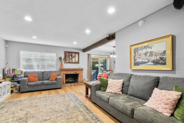 Detail Gallery Image 6 of 35 For 3015 Plaza Leonardo, Bonita,  CA 91902 - 3 Beds | 2/1 Baths