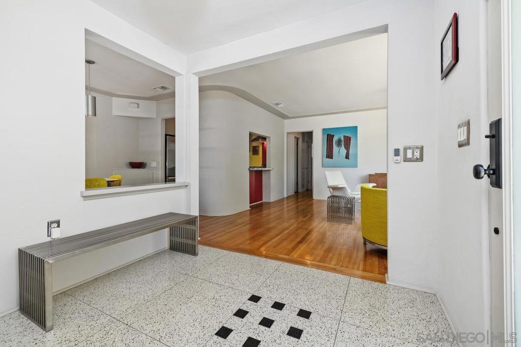 1530 Upas Street - photo 3