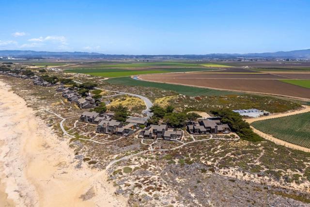 338 Monterey Dunes Way, Moss Landing CA: https://media.crmls.org/mediaz/298fdad3-8ef4-4a96-b84f-90bb18bf5c5f.jpg