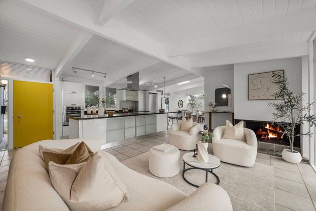 Image 18 of 73 For 829 Talisman Drive