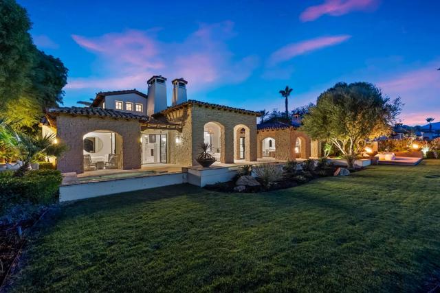80740 Via Portofino, La Quinta CA: https://media.crmls.org/mediaz/299091b2-2349-4fc0-b70d-6b6fffbe8a6c.jpg