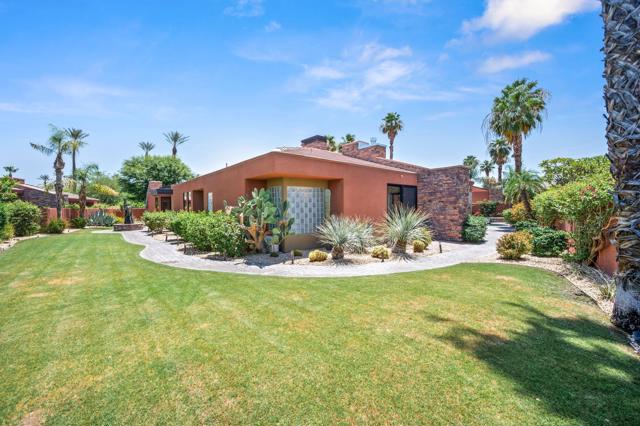 50375 Via Serenidad, La Quinta CA: https://media.crmls.org/mediaz/2990eb23-12a4-4536-b78f-4e39ed8fde91.jpg
