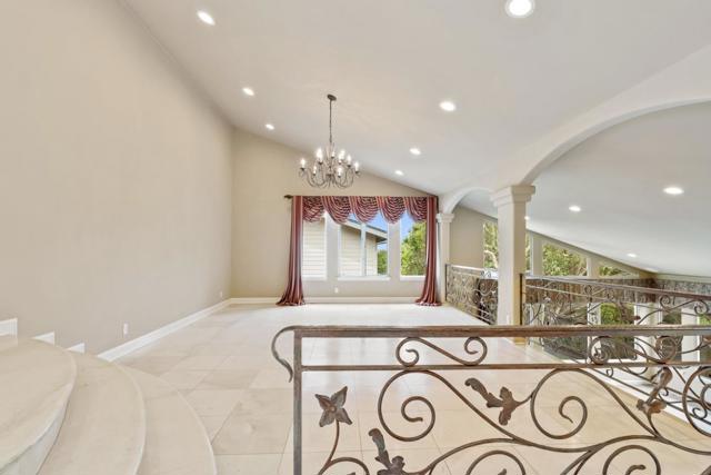 5 Zaragoza Views, Monterey CA: https://media.crmls.org/mediaz/2991d37f-9a3c-4560-9772-cd576b3db850.jpg