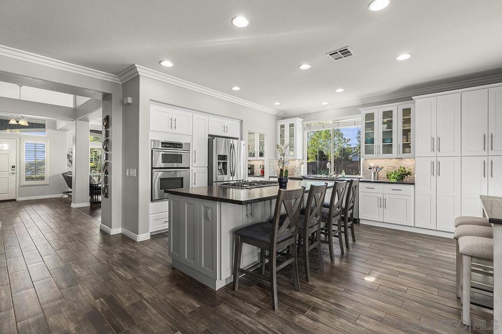 424 Hidden Trails Road - photo 2