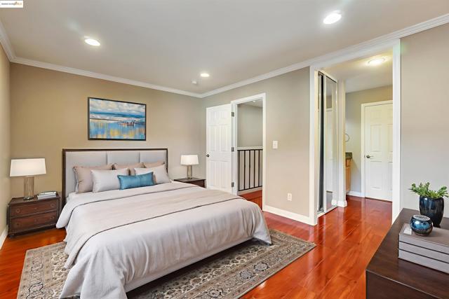 5333 Park Highlands Blvd, Concord CA: https://media.crmls.org/mediaz/2992be52-645e-49f7-abb1-d05ddc9f1f91.jpg