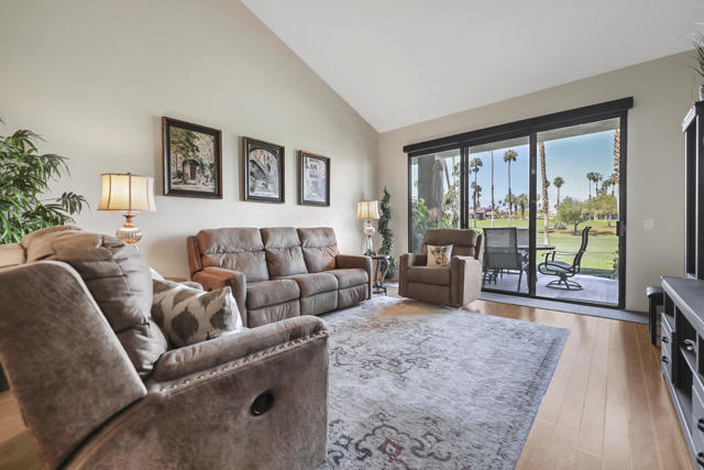 38863 Lobelia Circle, Palm Desert, CA 92211
