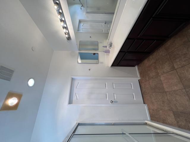 728 Mira Grande, Palm Springs CA: https://media.crmls.org/mediaz/2997ccfe-71ac-4848-8ff3-a13835f0e24f.jpg