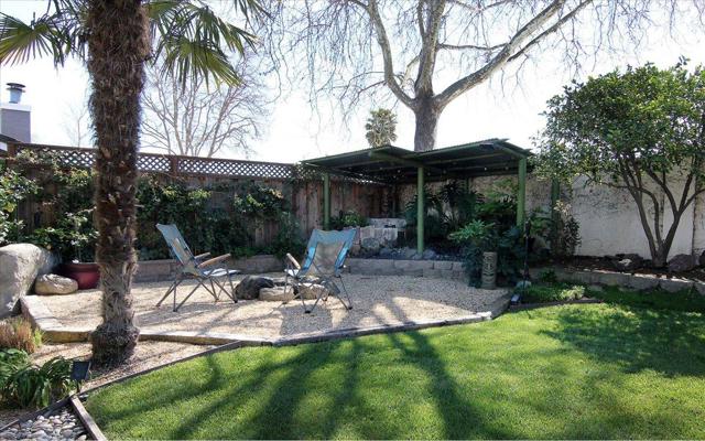 2155 Beachwood Court, Hollister CA: https://media.crmls.org/mediaz/2998ecd1-b249-41c2-bace-cef3b218080b.jpg