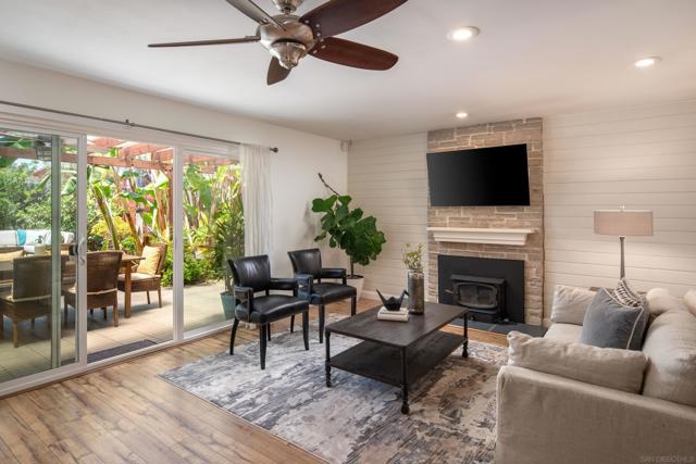 4472 Huerfano Ave, San Diego CA: https://media.crmls.org/mediaz/299aea18-dcc5-4578-8b45-374e95cee9fb.jpg