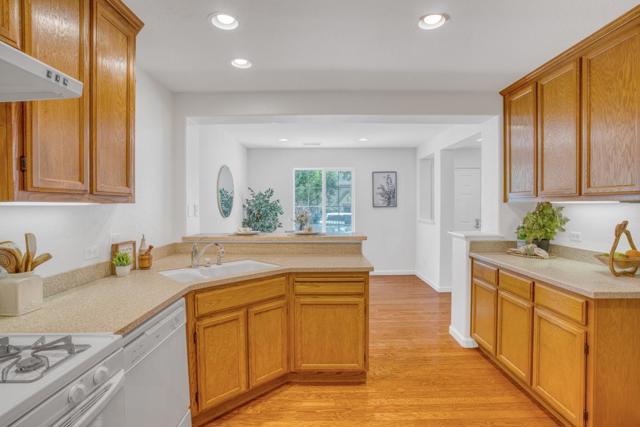 3948 Mosher Drive, San Jose CA: https://media.crmls.org/mediaz/299b28ad-9e0f-4eb8-bda2-8a2d4da356d4.jpg