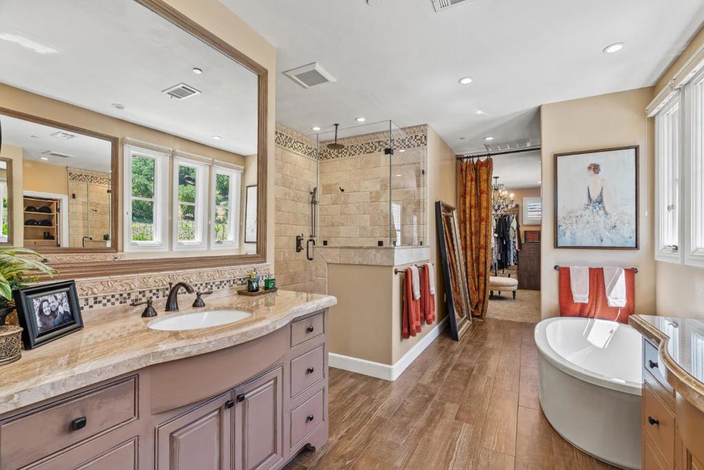 MLS #ML82004394 image #28