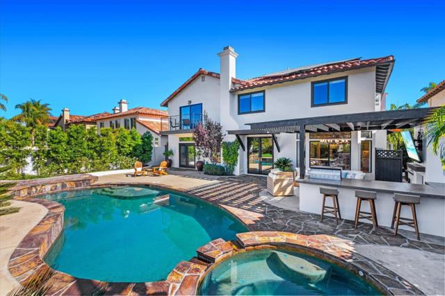 Detail Gallery Image 6 of 69 For 4939 Concannon Ct, San Diego,  CA 92130 - 6 Beds | 5 Baths