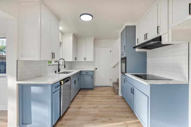 1150 Bonnie View Road, Hollister CA: https://media.crmls.org/mediaz/299c8b19-5ab4-4b8b-af8e-bfffddb5728f.jpg