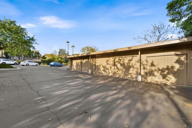 Detail Gallery Image 27 of 41 For 17173 Bernardo Center Dr, San Diego,  CA 92128 - 2 Beds | 2/1 Baths