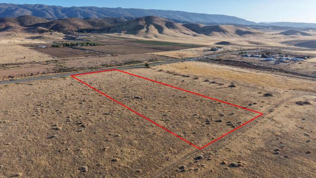 31 Ave C 15, Fairmont CA: https://media.crmls.org/mediaz/299dd951-b2ec-403c-bd66-0a107573080a.jpg