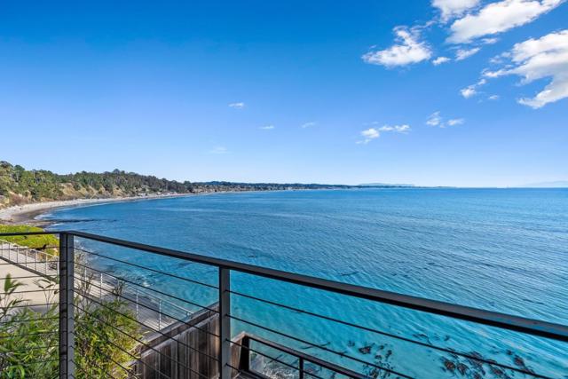 108 Grove Lane, Capitola CA: https://media.crmls.org/mediaz/299de933-5cf8-4c8e-b7f0-614b321a84e5.jpg