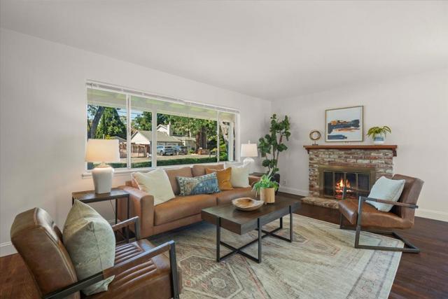 543 Crawford Drive, Sunnyvale CA: https://media.crmls.org/mediaz/299e4079-5b30-409f-8c59-21316add3e37.jpg