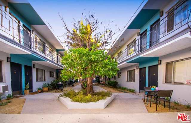 2727 Abbot Kinney Boulevard Venice, California Built in 1958, this garden-style 20-unit apartment complex consists of two structures, totaling 11,888 square feet of improvements and sits on a 13,555 square foot lot, zonedLAC2. There is a very attractive unit mix of one (1) studio/one-bath, one (1) Junior one-bedroom/one-bath and eighteen (18) two-bedroom/one-bath units. There is currently nine (9) vacant units. The property has been tastefully upgraded with13/20 units completely gutted and remodeled, copper pipes, new landscaping, exterior lighting, facade and concrete driveway. The seller has also completed the required seismic retrofitting. There are 6 parking spaces, secured entry and on-site laundry.